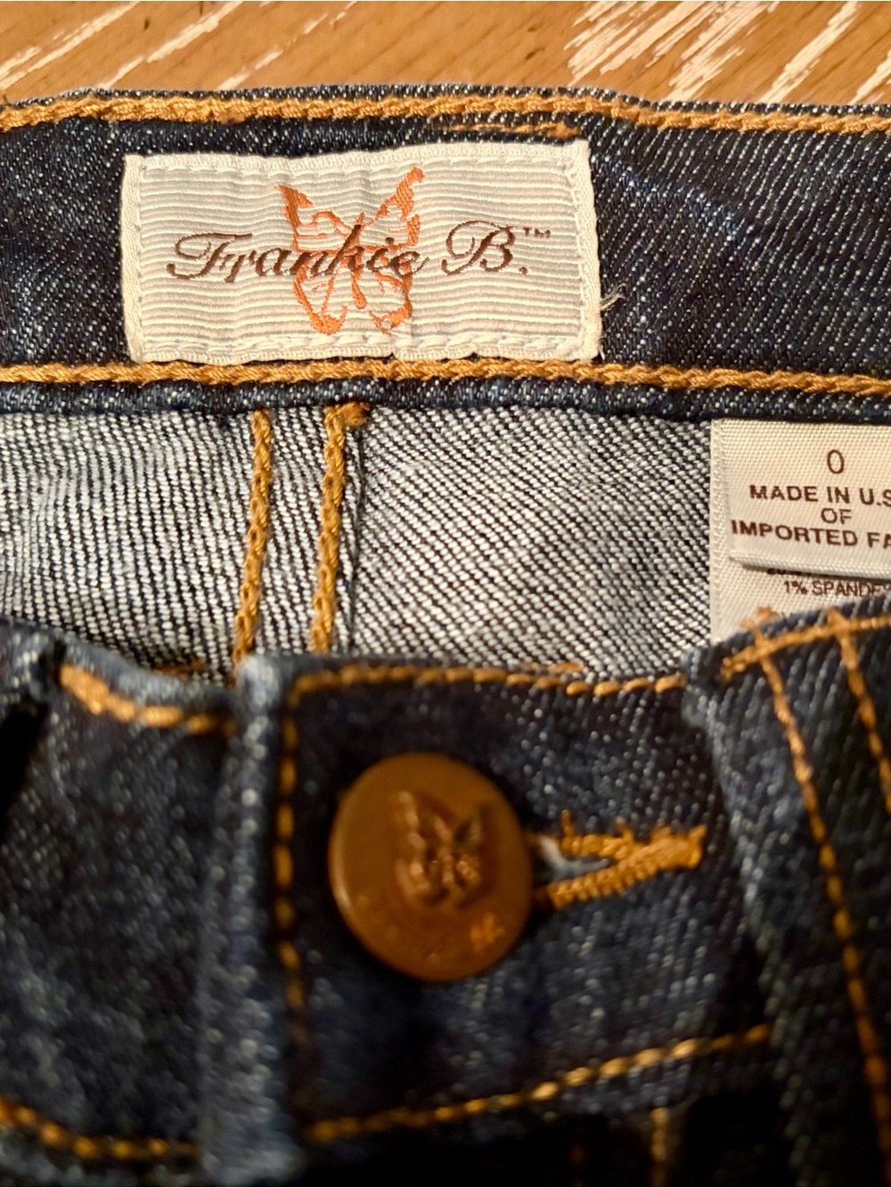 Frankie B. Woman’s Dark Blue Denim Jeans with Gold Stitching